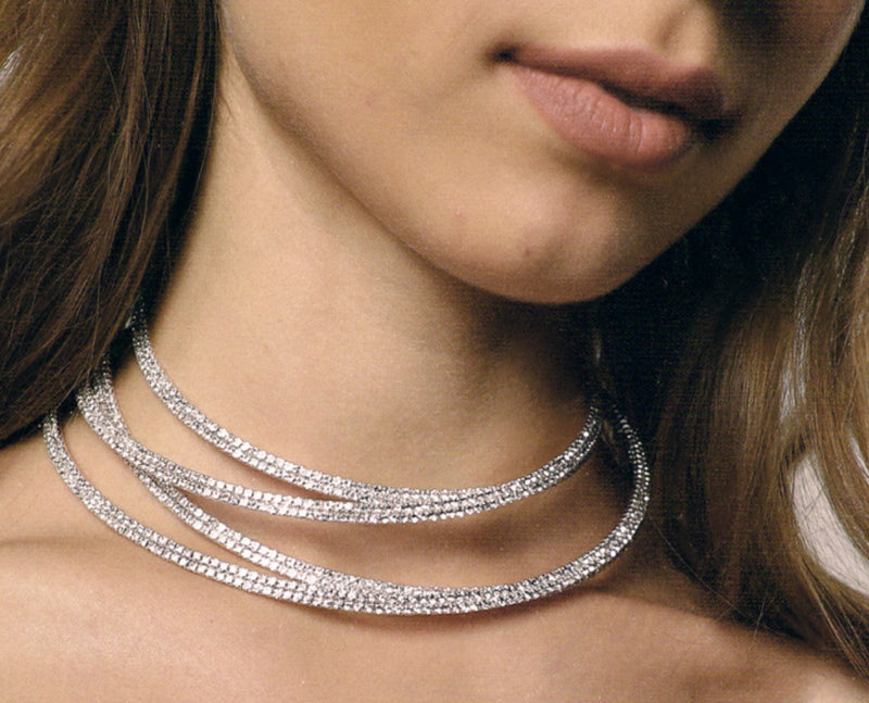 LABYRINTH CHOKER SILVER AND WHITE