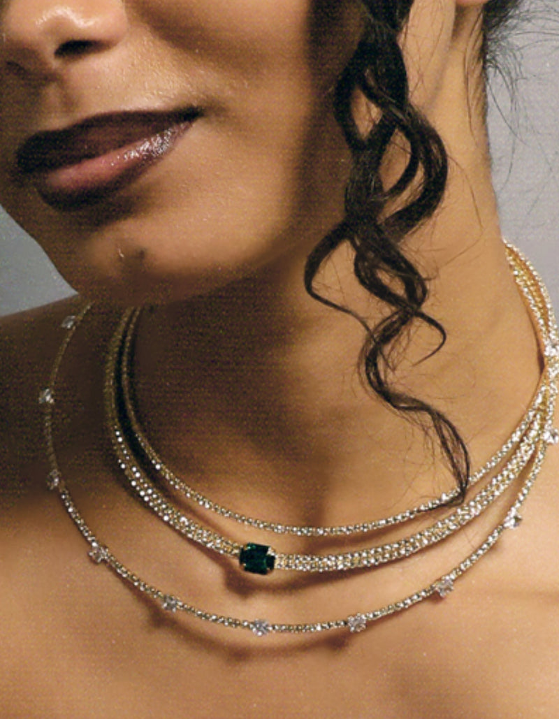 MIDNIGHT CHOKER SILVER AND WHITE