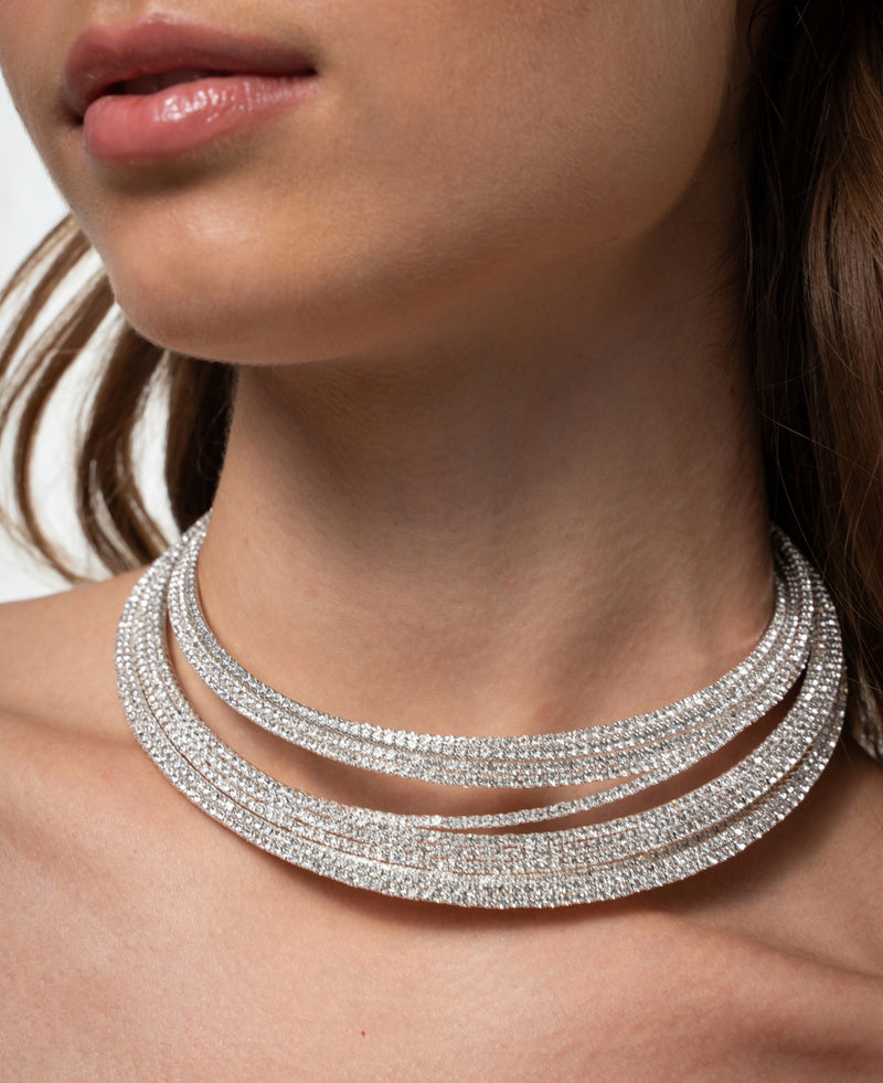 LABYRINTH CHOKER SILVER AND WHITE